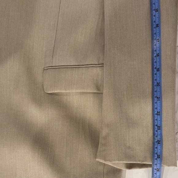 Lauren Ralph Lauren Men’s Tan Two Button Blazer Sport Coat Size 44R - Picture 7 of 8